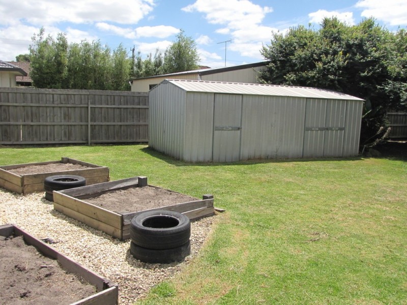 23 Hyland Street, Moe VIC 3825