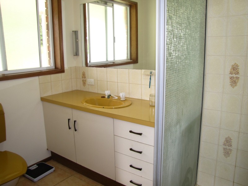 55 Two Mile Road, Newborough VIC 3825