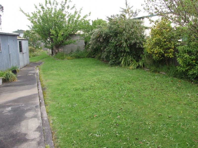 1 Belbrook Street, Newborough VIC 3825