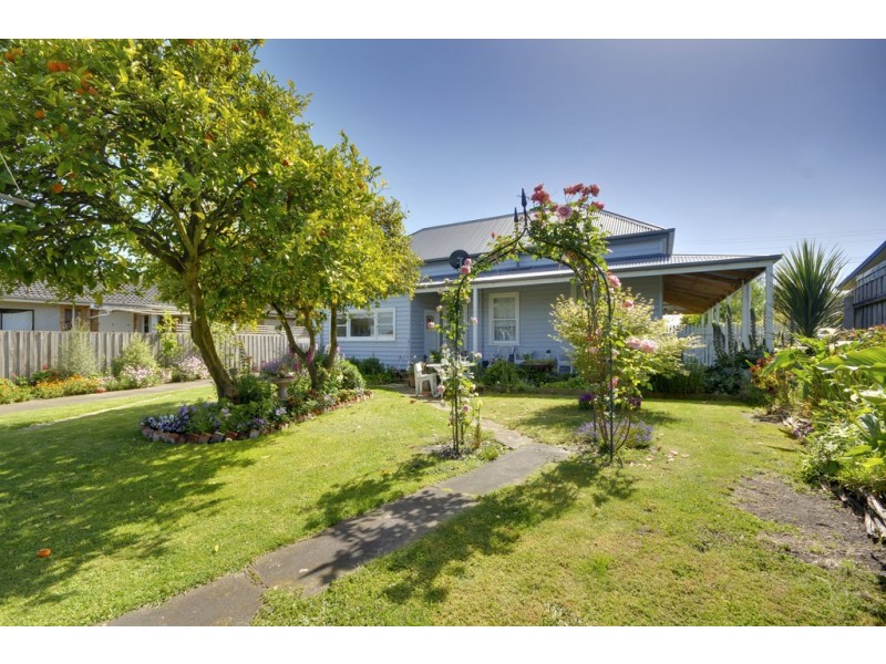 2 Mervyn Street, Moe VIC 3825