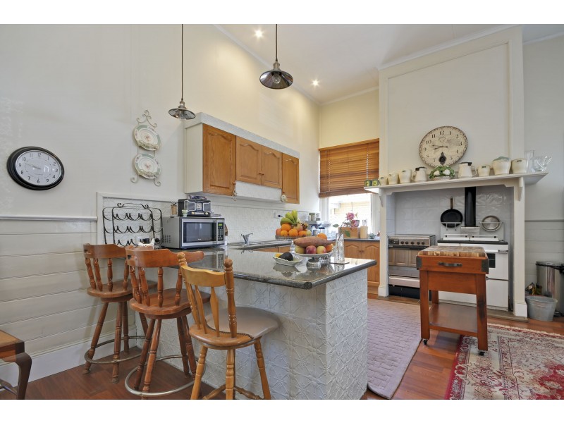 2 Mervyn Street, Moe VIC 3825