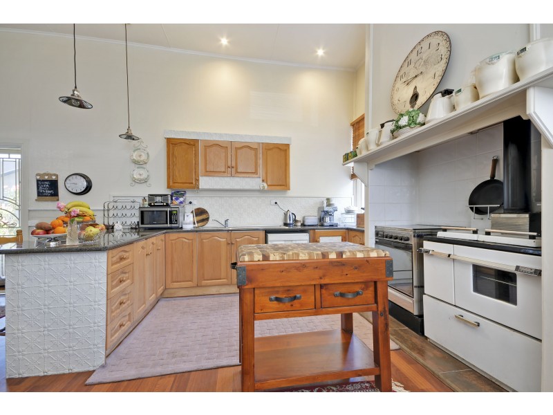 2 Mervyn Street, Moe VIC 3825