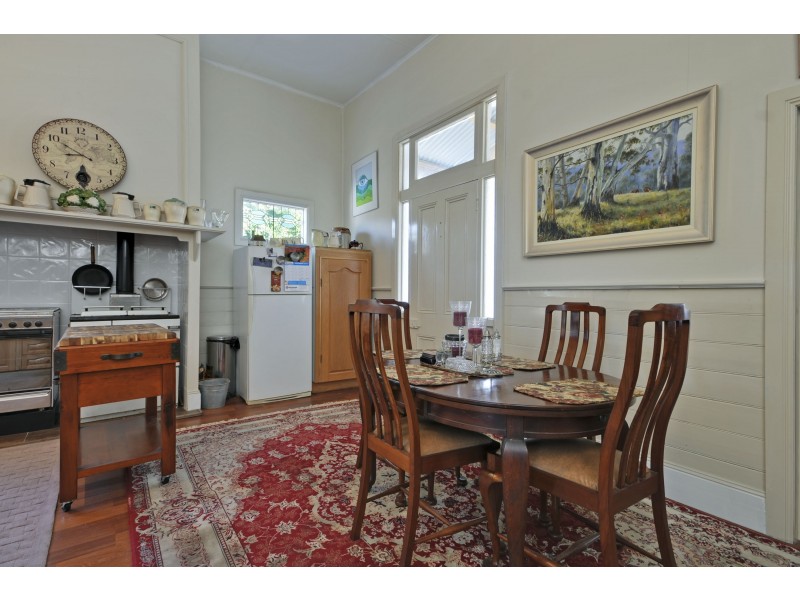2 Mervyn Street, Moe VIC 3825
