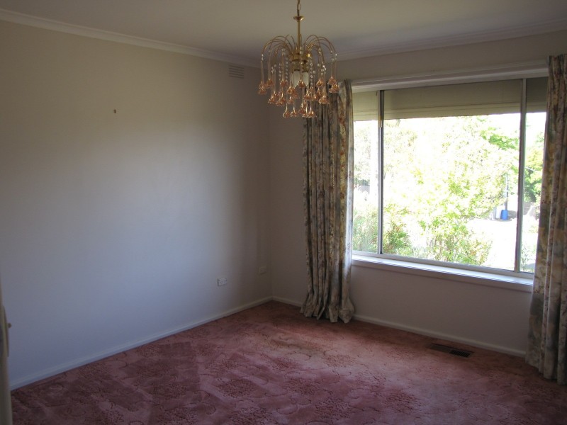 22 Smallburn Avenue, Newborough VIC 3825