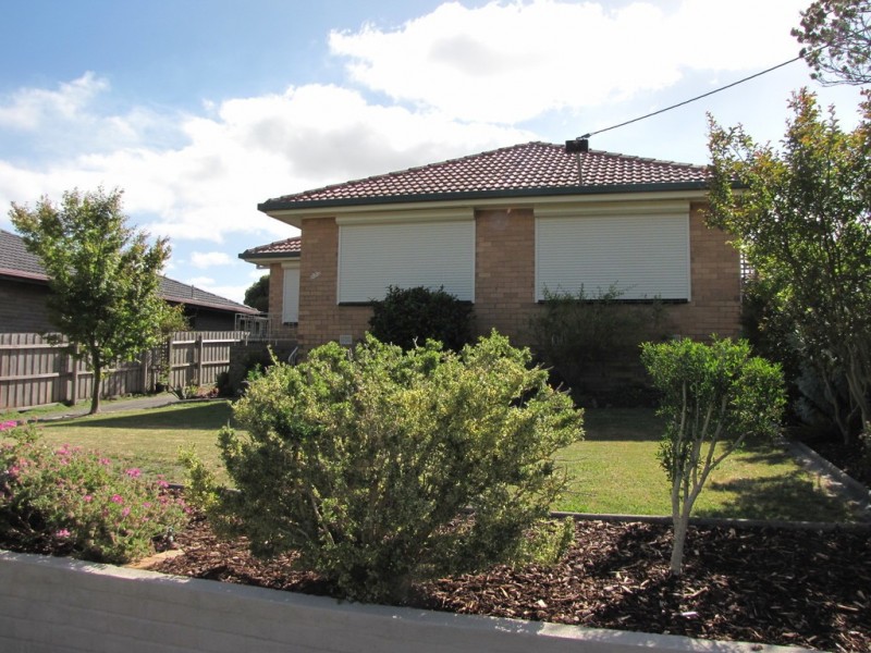 22 Smallburn Avenue, Newborough VIC 3825