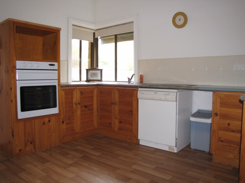 49 Brock Street, Moe VIC 3825