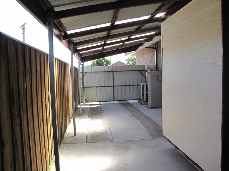 9 Helen Court, Moe VIC 3825
