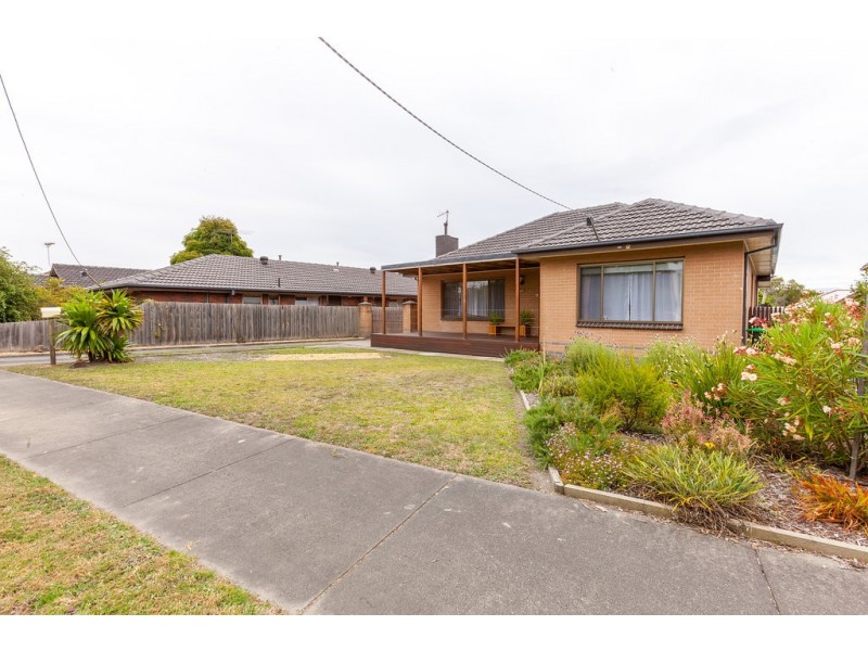 124 Service Road, Moe VIC 3825