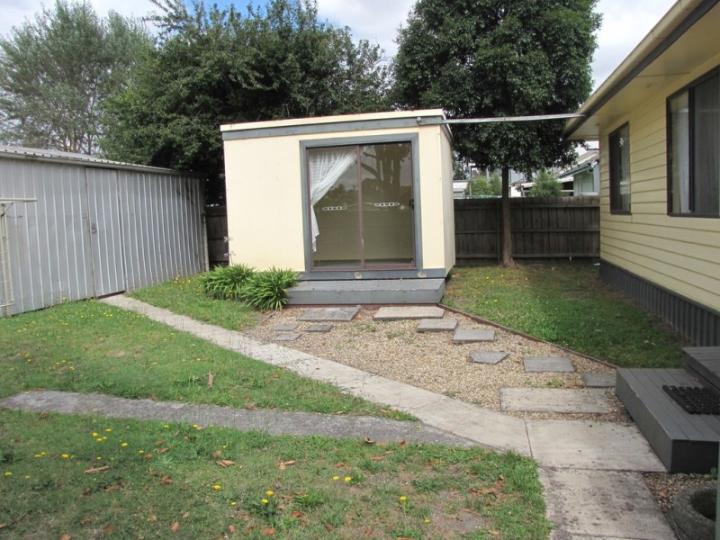 117 Service Road, Moe VIC 3825