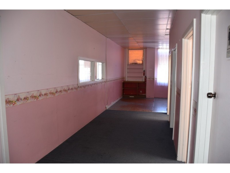 8-10, 1st Flr Kirk Street, Moe VIC 3825