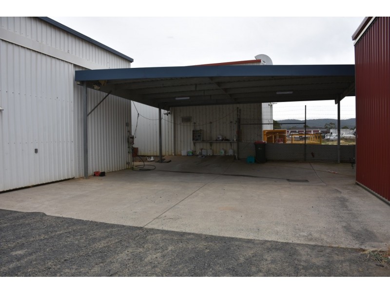 19 Della Torre Road, Moe VIC 3825