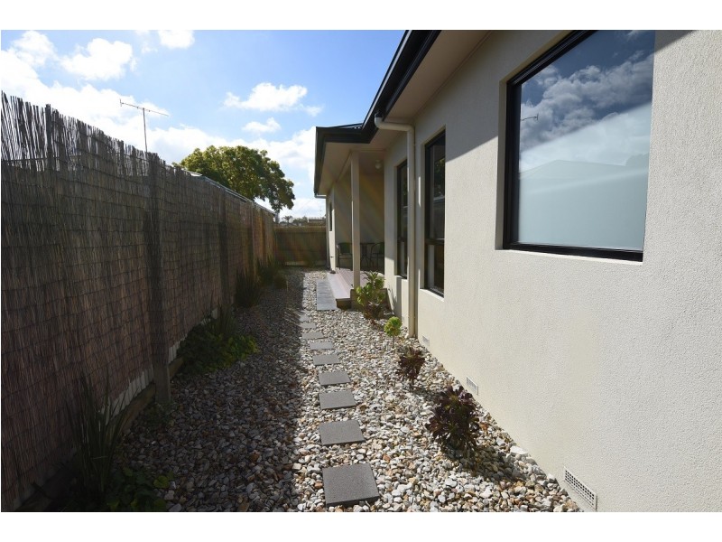 32 York St, Moe VIC 3825