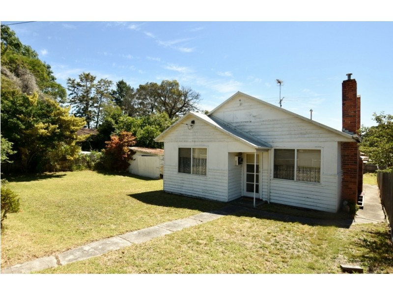 5 Balfour Street, Newborough VIC 3825