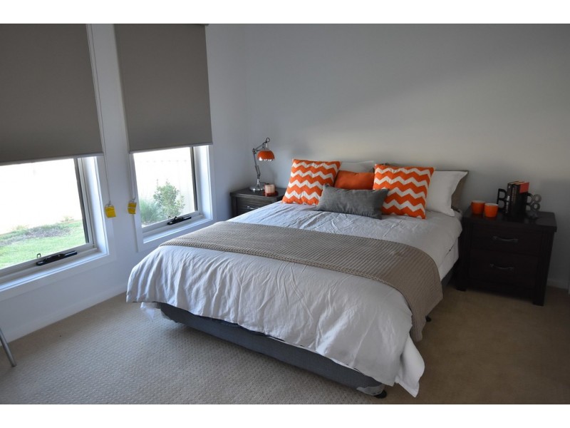 6 Arapiles Drive, Moe VIC 3825