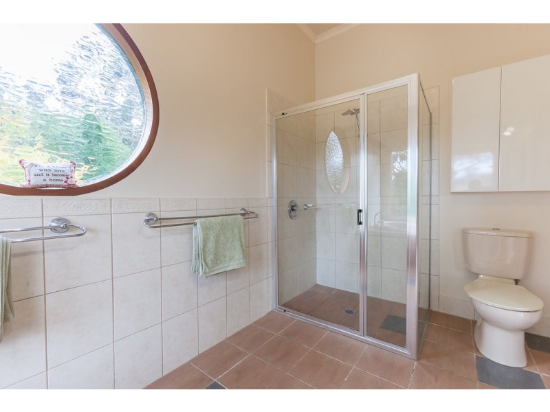 1195 Coalville Road, Narracan VIC 3824