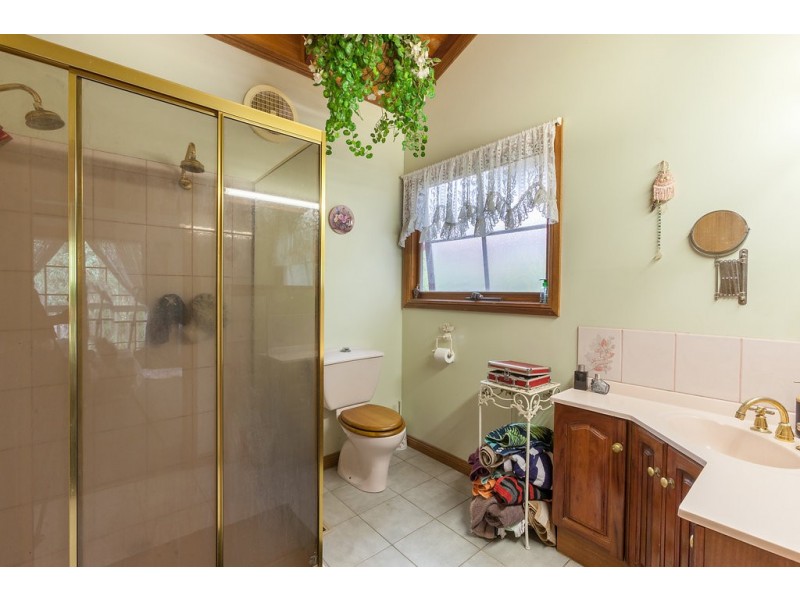 51 Haunted Hills Road, Newborough VIC 3825