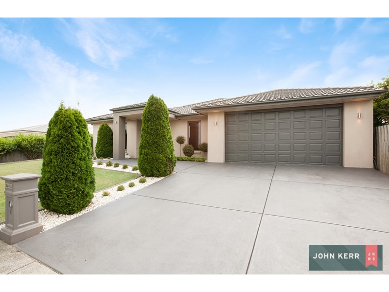 71 Watsons Road, Moe VIC 3825