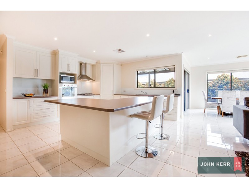 71 Watsons Road, Moe VIC 3825