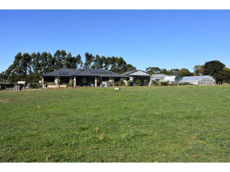 50 McPherson Road, Newborough VIC 3825
