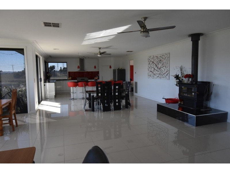 50 McPherson Road, Newborough VIC 3825