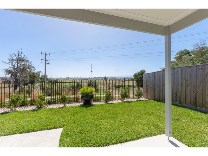 15 Avoca Place, Moe VIC 3825