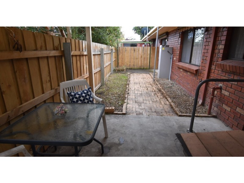 2/2 Evelyn Street, Moe VIC 3825