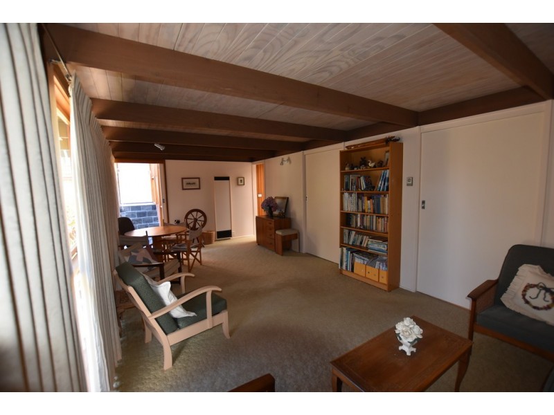 30 Fairway Drive, Yallourn VIC 3825