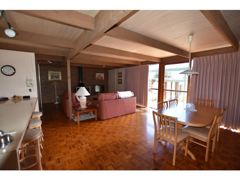 30 Fairway Drive, Yallourn VIC 3825