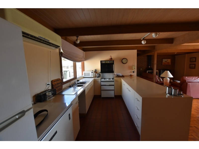 30 Fairway Drive, Yallourn VIC 3825