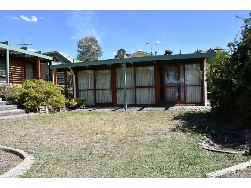 30 Fairway Drive, Yallourn VIC 3825
