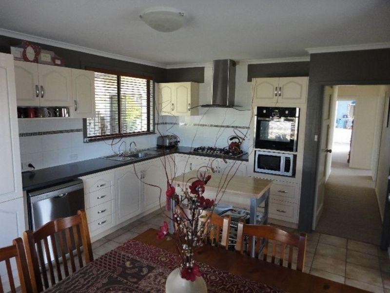 22 Boolarra Avenue, Newborough VIC 3825