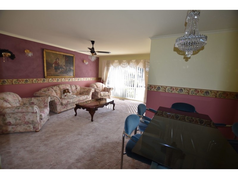 28 Reservoir Road, Moe VIC 3825