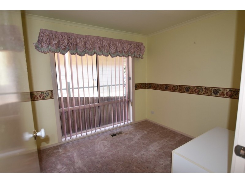 28 Reservoir Road, Moe VIC 3825