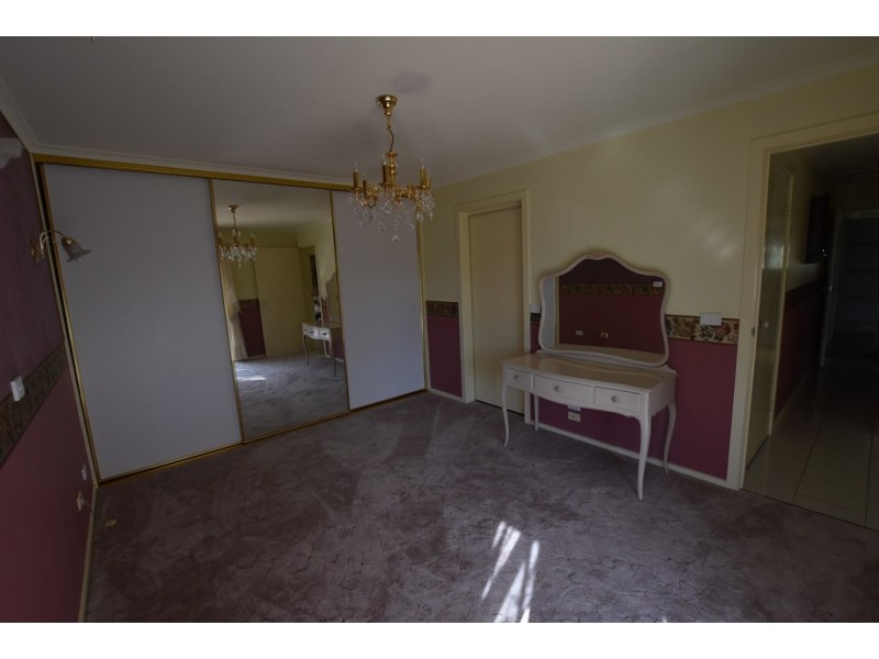 28 Reservoir Road, Moe VIC 3825