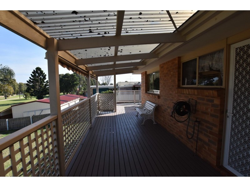 28 Reservoir Road, Moe VIC 3825