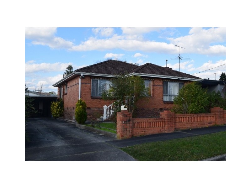 20 Heather Grove, Newborough VIC 3825