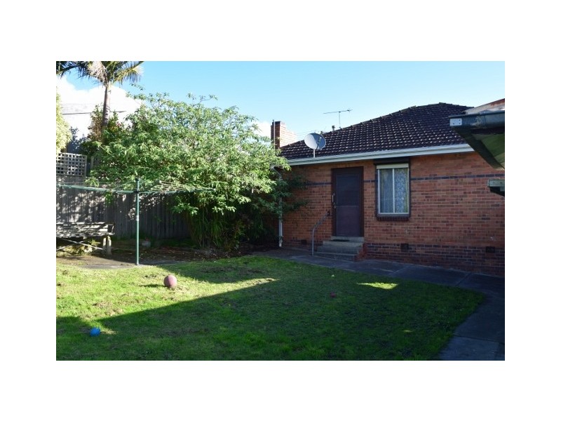 20 Heather Grove, Newborough VIC 3825