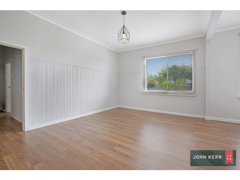 35 Moore Street, Moe VIC 3825