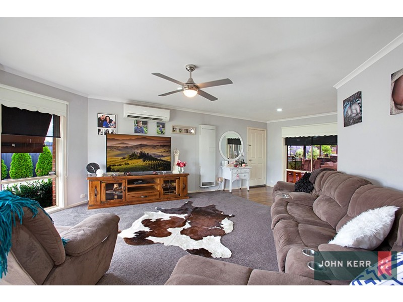 85 Newark Ave, Newborough VIC 3825