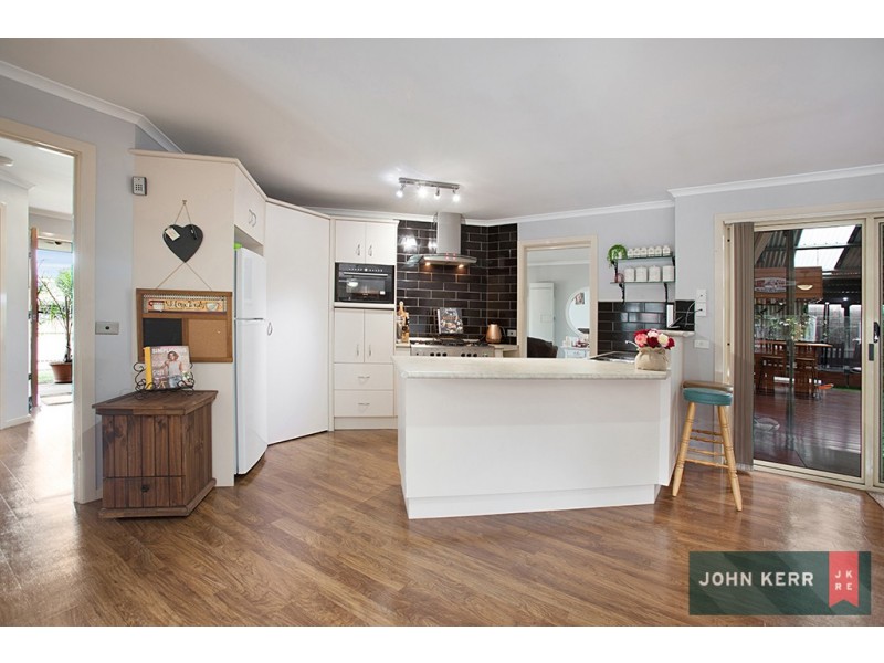 85 Newark Ave, Newborough VIC 3825