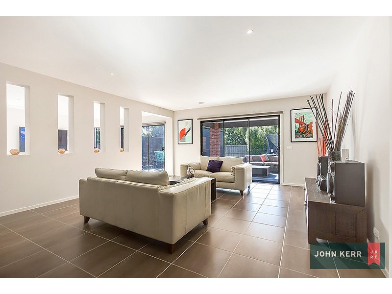 7 Harrison Boulevard, Newborough VIC 3825