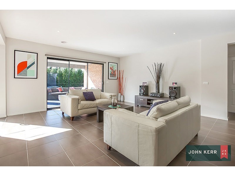 7 Harrison Boulevard, Newborough VIC 3825