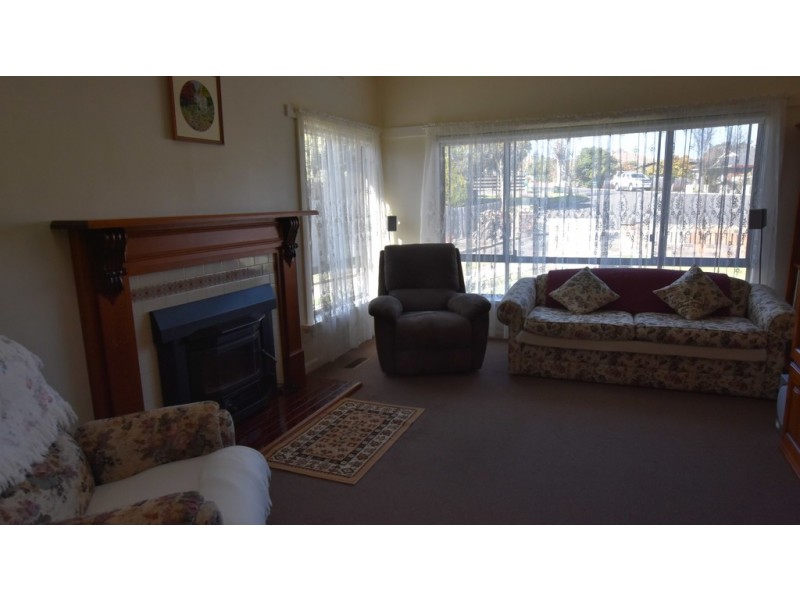 9 Belvedere Court, Newborough VIC 3825