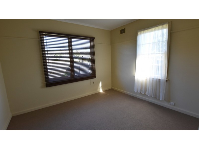 27 King Street, Moe VIC 3825