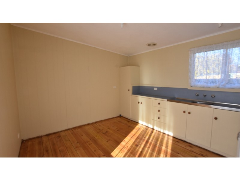 27 King Street, Moe VIC 3825