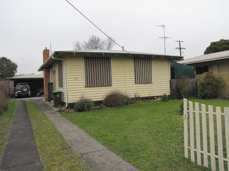 113 Service Road, Moe VIC 3825