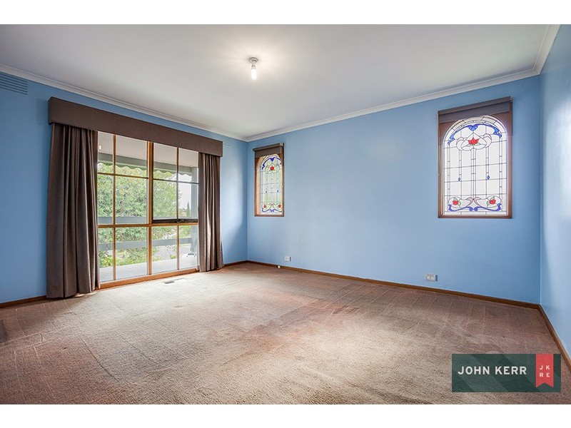 8 Merton Court, Newborough VIC 3825