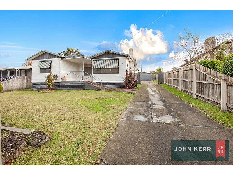 54 Eastern Avenue, Newborough VIC 3825