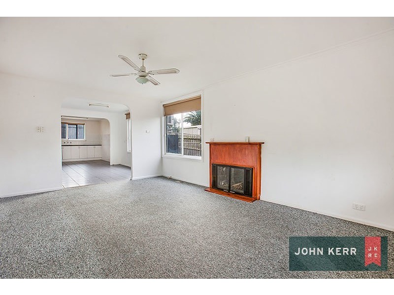 54 Eastern Avenue, Newborough VIC 3825