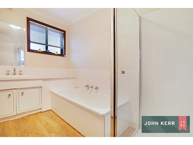 27 Abbott Street, Moe VIC 3825